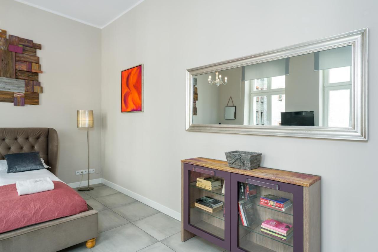 Modish Studio Poznan Old Town By Noclegi Renters Exterior foto